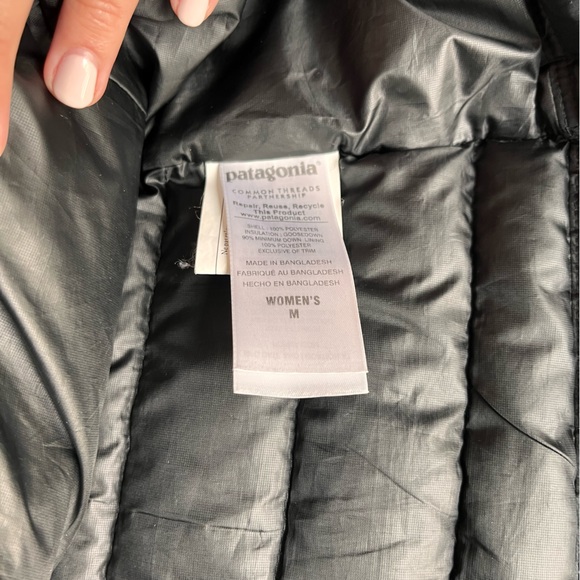 Patagonia Women's Down Jacket Size M - Picture 5 of 6